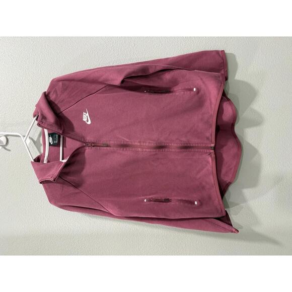 Nike Tech Fleece High Low Full Zip in Cherry Color - Picture 2 of 6